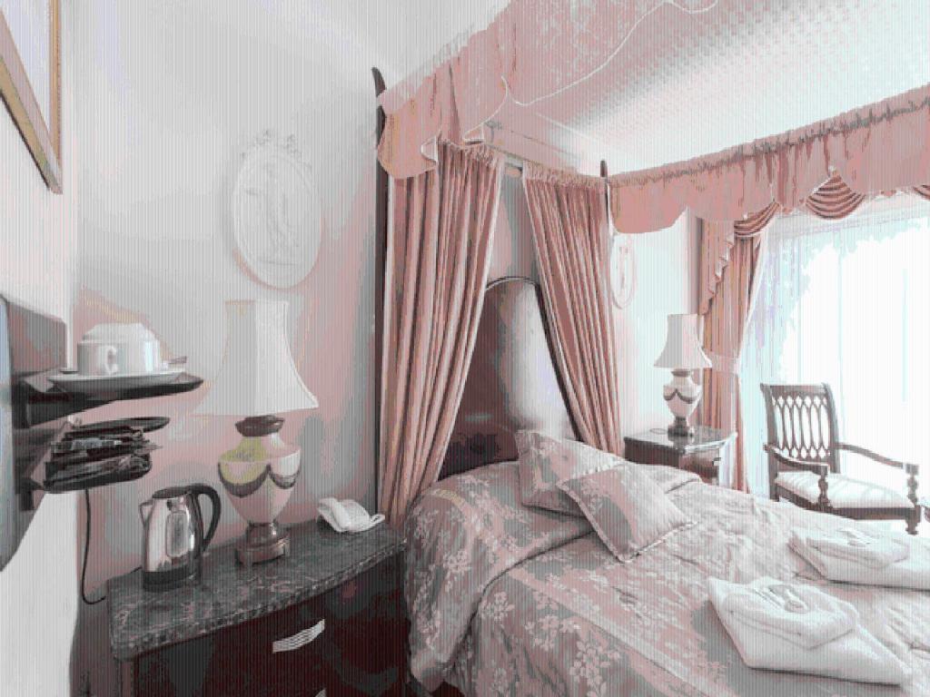 Oyo Ridgeway Hotel Chingford Pokoj fotografie
